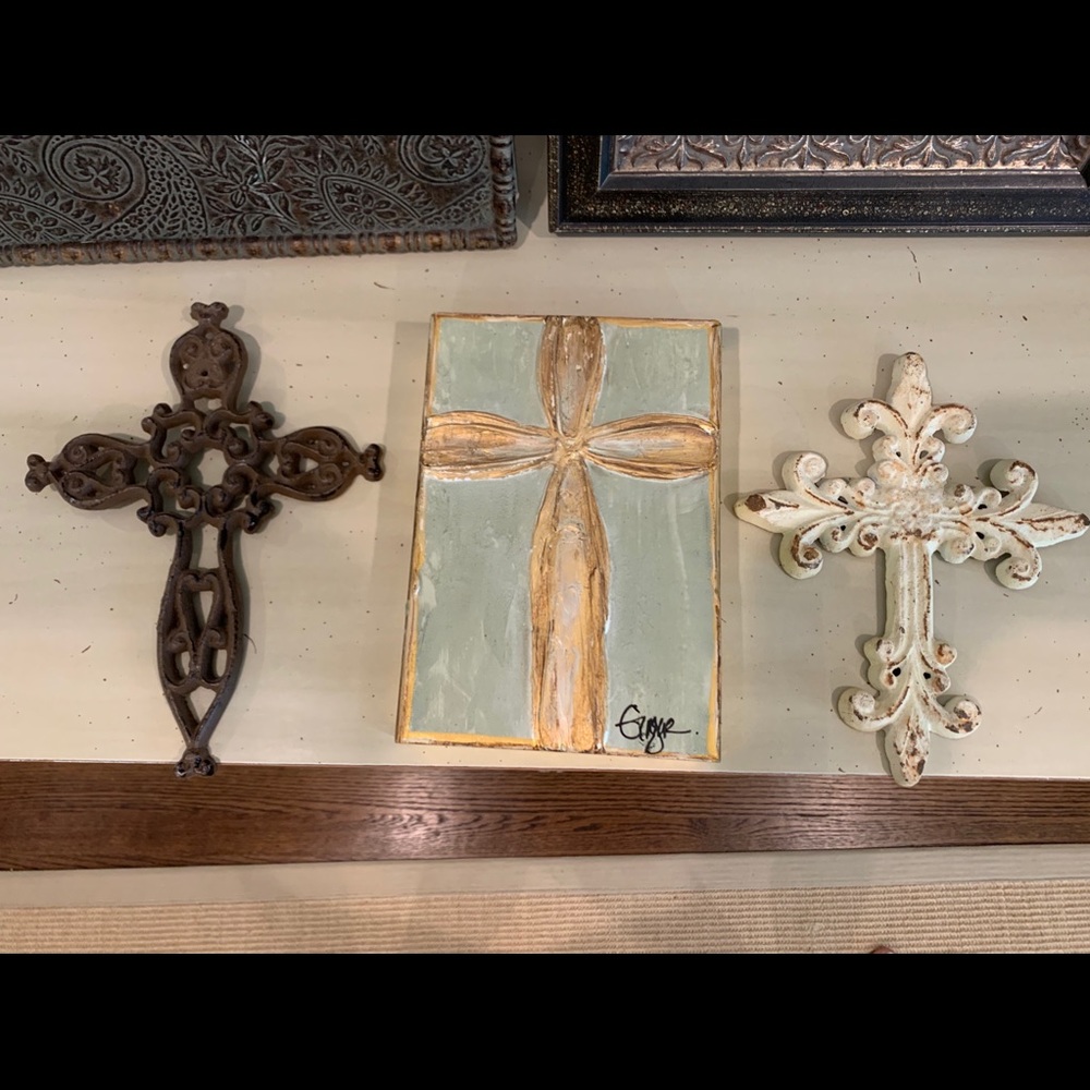 Assortment of crosses
